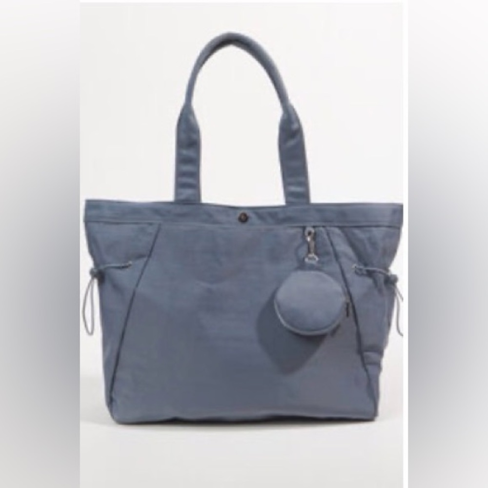 Grayish Blue Gym Tote Bag with adjustable cinching and outer clip on pouch